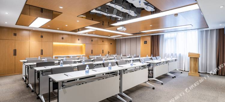 西安西京医院胡家庙地铁站亚朵酒店图片