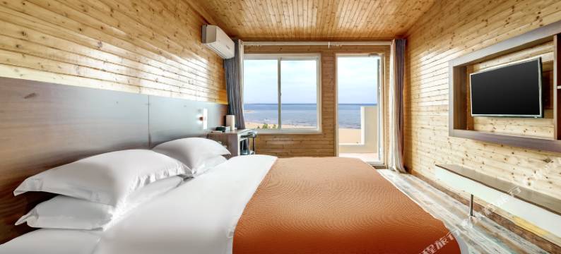 金湾海景酒店SeaViewHotle(北戴河鸽子窝店)图片