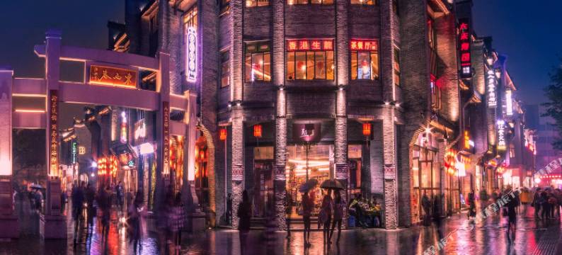 万紫千红屋顶花园酒店(桂林两江四湖景区店)图片