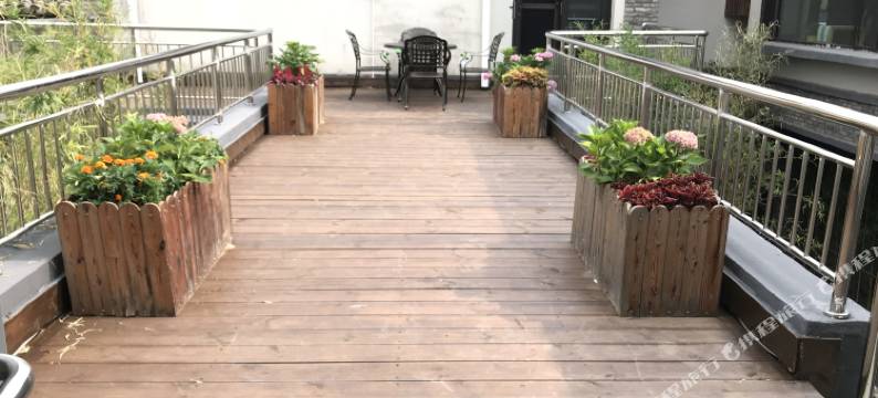 恋乡太行水镇遇榴火民宿图片