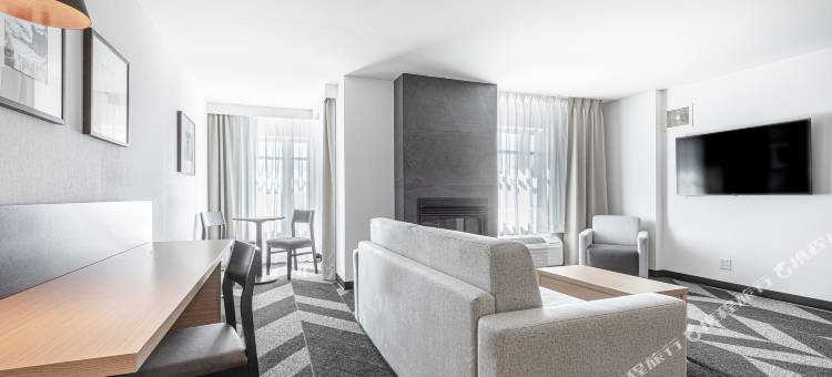 魁北克希尔顿逸林度假村(DoubleTree by Hilton Quebec Resort)图片