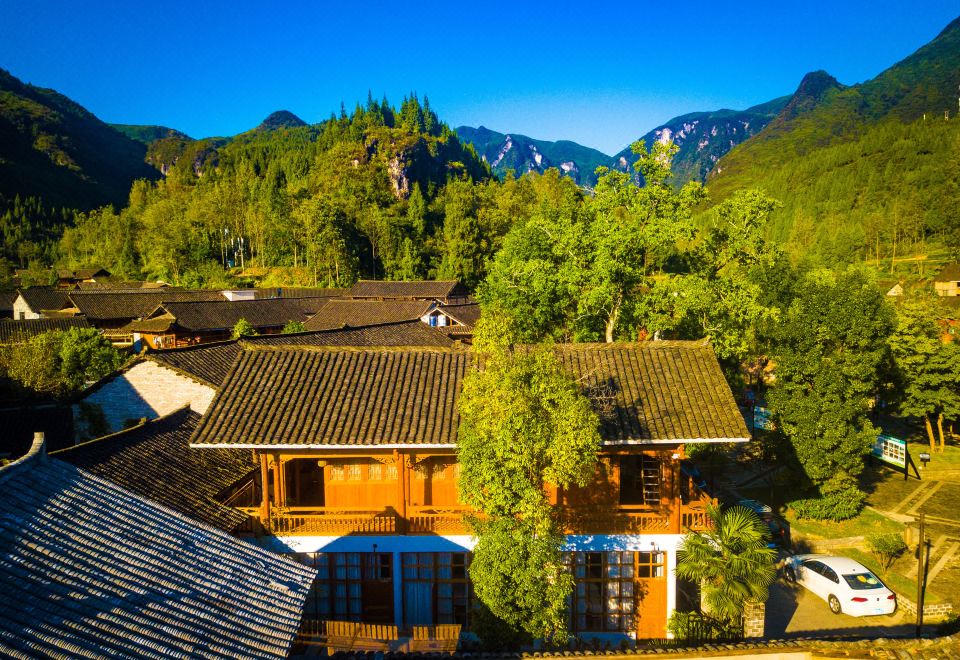  Hotel Overview