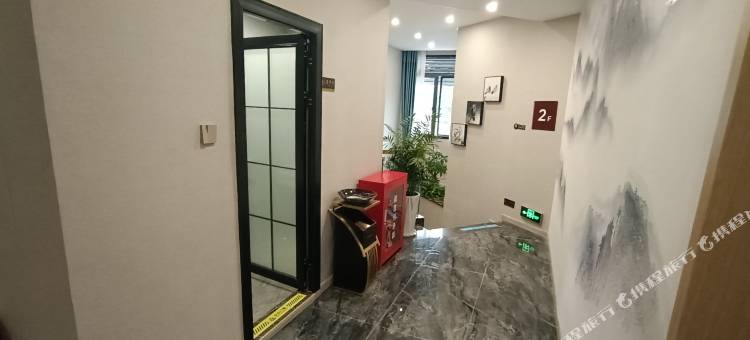 骏怡轻居酒店(丁家镇盾之王雅苑店)图片