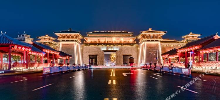 龙泉精品酒店(许昌曹魏古城胖东来生活广场店)图片