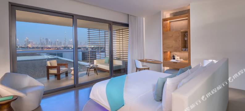 迪拜尼基海滩水疗度假村(Nikki Beach Resort & Spa Dubai)图片