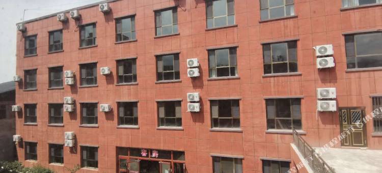 那拉提旅游酒店图片