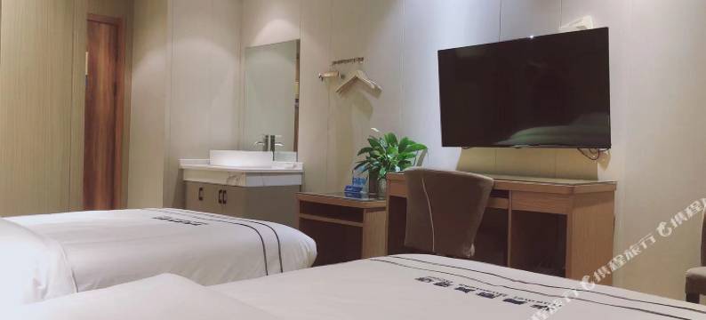 乐平华美商务酒店(乐平火车站东湖公园店)图片