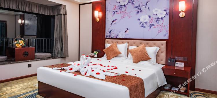 陇川泰达大酒店图片