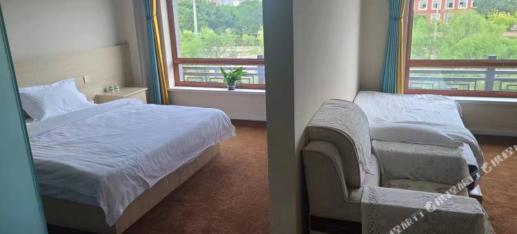 派柏·云酒店(喀左店)图片