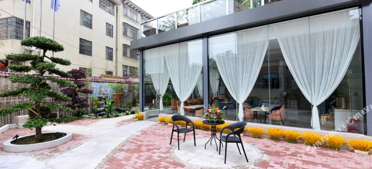 7天优品Premium酒店(兴国将军园店)图片