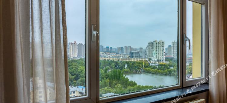 西宁力盟步行街人民公园丽呈睿轩酒店图片