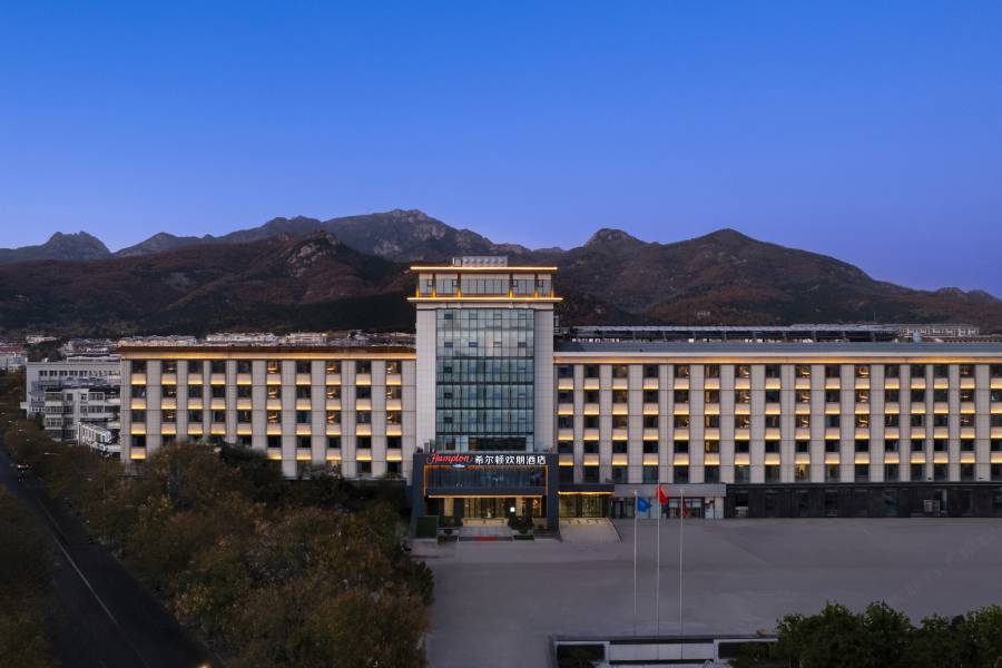 泰安泰山天外村希爾頓歡朋酒店