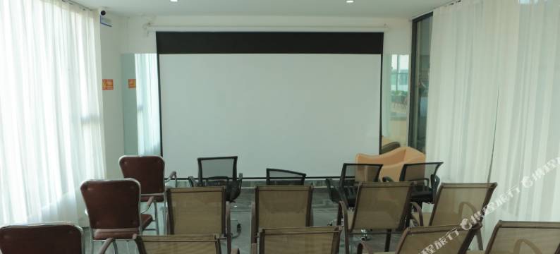 昆明蓝湾公寓(东风广场地铁站)图片