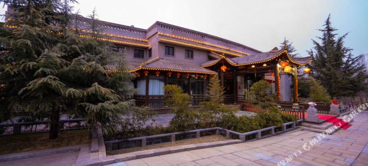 喜嫁阁民宿(临汾九州公园九州广场店)图片