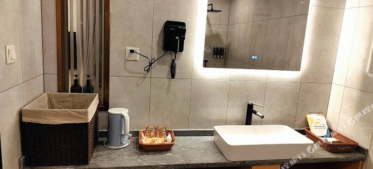 雁岭夕居·Life轻奢设计休闲度假美宿(桂林雁山大学城店)图片