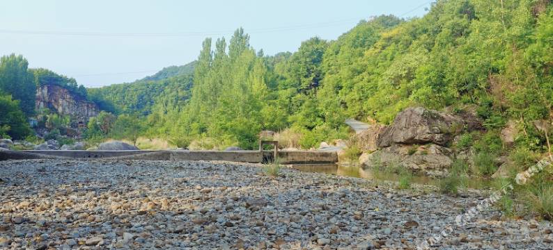 内乡清雅山涧客栈图片