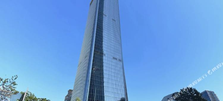 重庆解放碑洪崖洞恩季M酒店图片