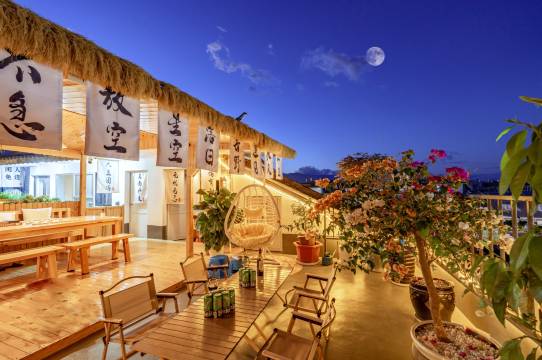 大理古城稻草人客栈