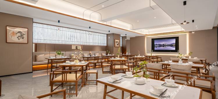 陌上轻雅酒店(晋中灵石王家大院灵石东站店)图片