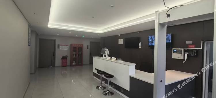 阿拉尔怡锦酒店(塔里木大学汇嘉时代广场店)图片