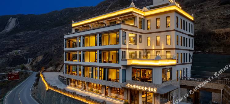 璟屿雲境·MountHotspring|全画幅私汤观景民宿(双桥沟景区店)图片