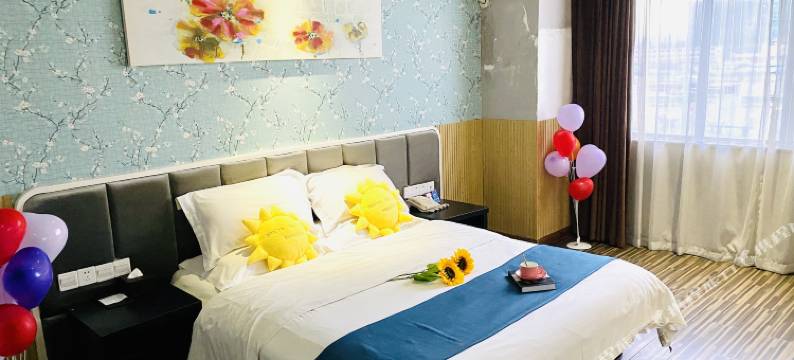 景利来艺术酒店(南宁西乡塘客运站地铁站店)图片