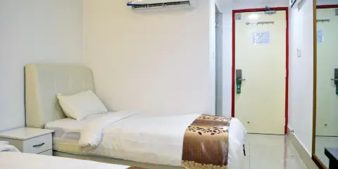 S玫瑰酒店