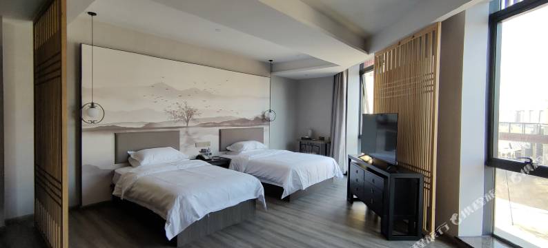 一见民宿酒店(昆明王府井滇池小镇店)图片