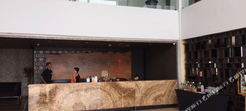 J酒店 - 班达拉苏加诺机场(J Hotel - Bandara Soekarno Hatta)图片