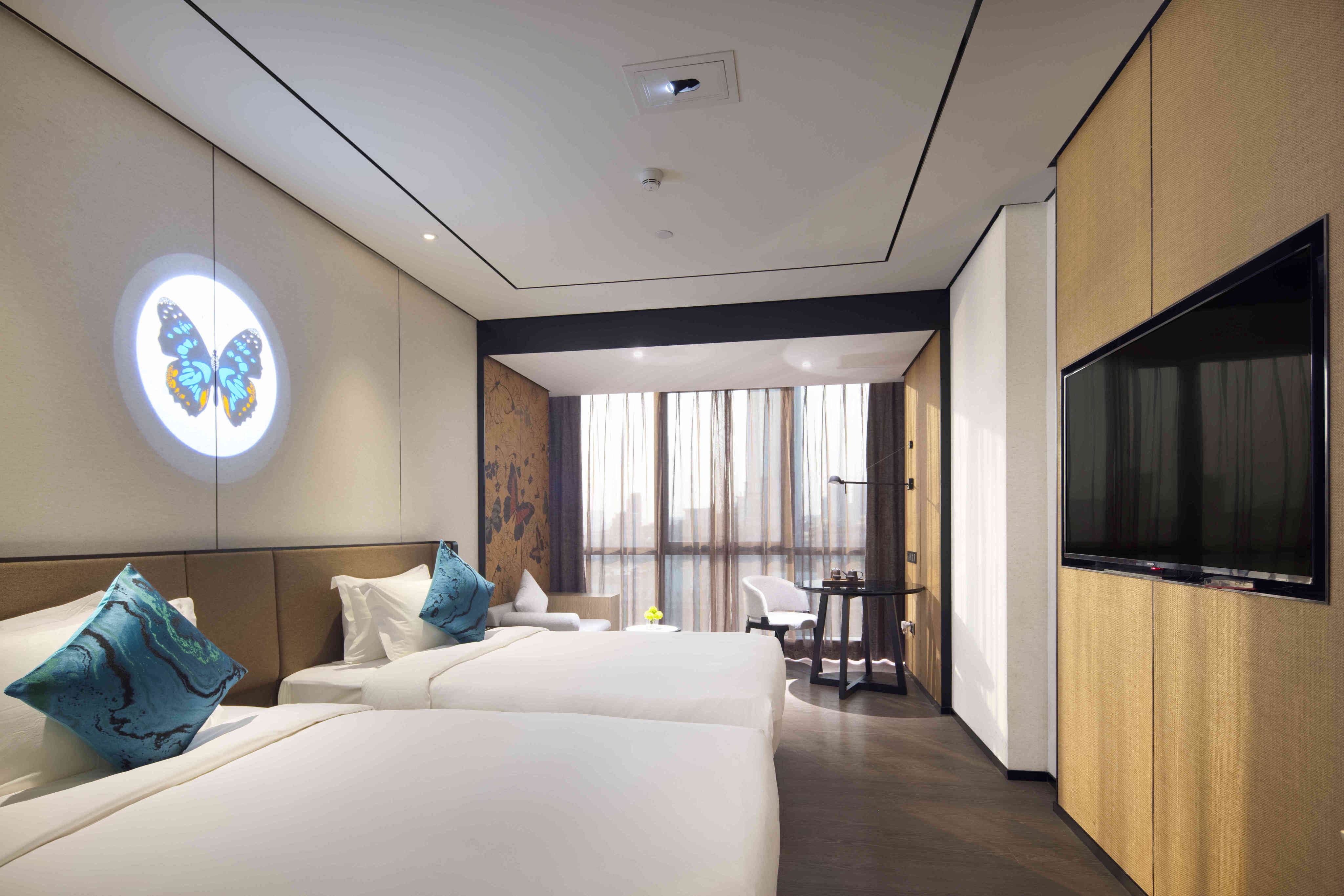 Paco Hotel (Huazhou Shifu Square)Over view