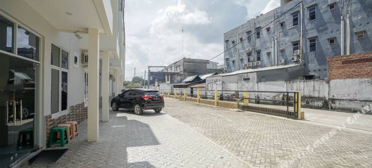 OYO443巴尔里安酒店(OYO 443 Hotel Barlian)图片