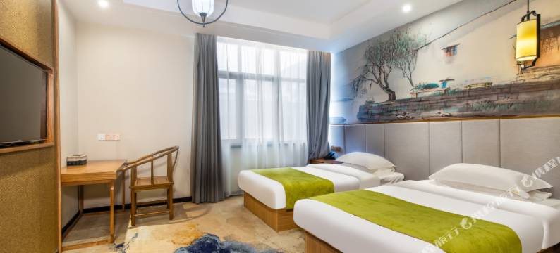 花居轻奢酒店(苏州观前街北寺塔地铁站店)图片