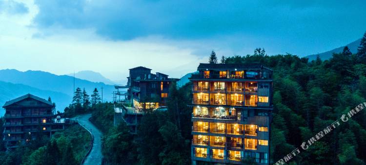 龙脊·云上山宿(九龙五虎观景台店)图片
