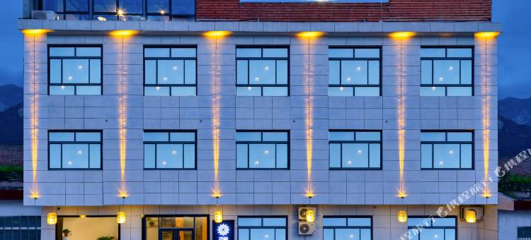 花筑·竹坞清民宿(华山景区游客中心店)图片