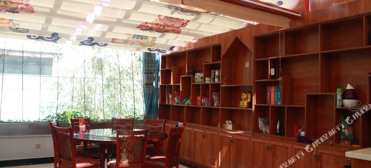 拉萨仲仲嘎布民宿图片