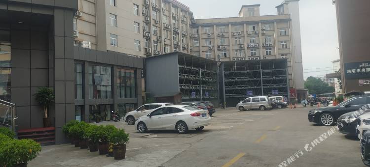 锦江之星风尚酒店(信阳火车站天润广场店)图片