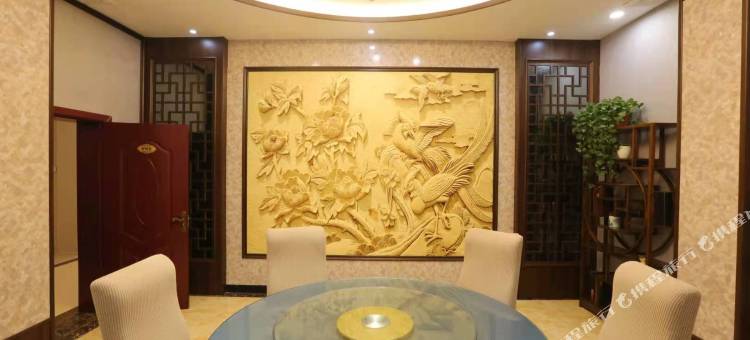 确山金地温泉假日酒店图片
