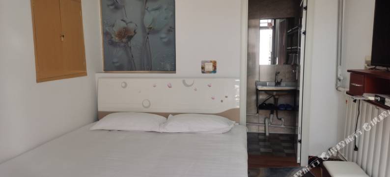 额济纳旗胡杨缘家庭宾馆图片