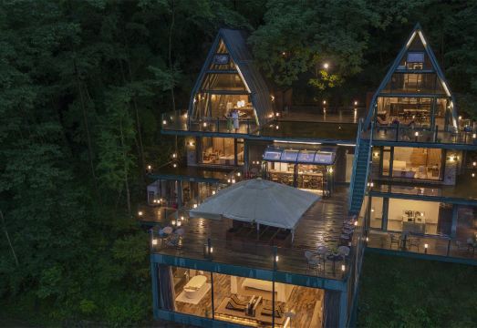 悦慕山?半山公社酒店外景图