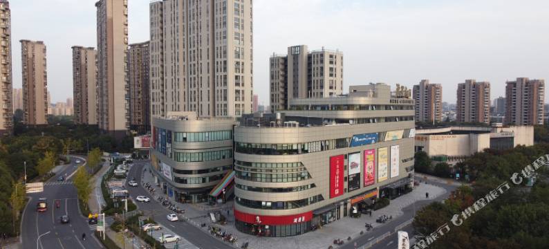 湖州行政中心太湖路亚朵酒店图片