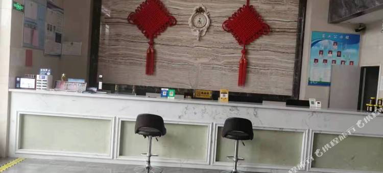 阳光假日酒店图片