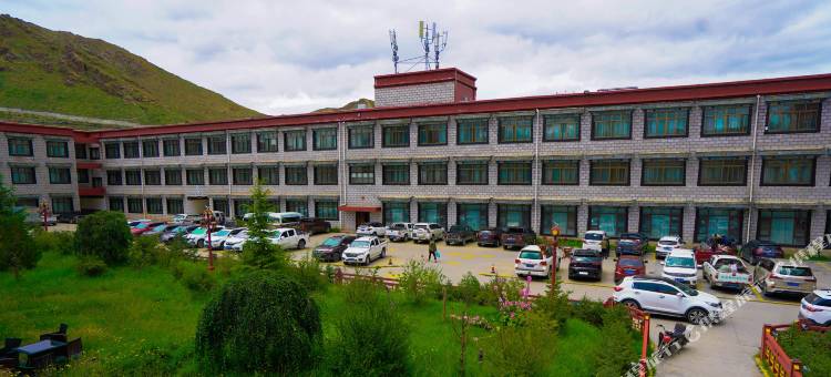 日喀则喜嘎央恰大酒店图片