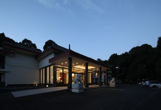 Qiqushan Hotel Hotel Overview