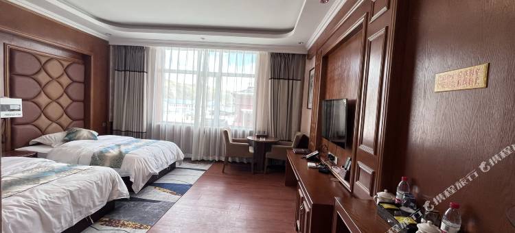 石渠邕康大酒店图片