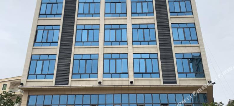 卓越·旅享公寓(陈村店)图片