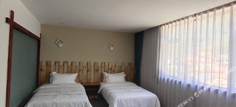 守貘良栖(卧龙镇店)图片