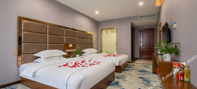 凯里凯鸿酒店(万达广场贵州电子信息职业技术学院店)图片