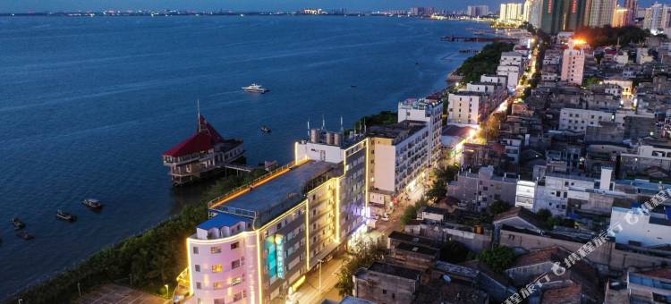 依海倾城海景酒店(北海老街海底世界店)图片
