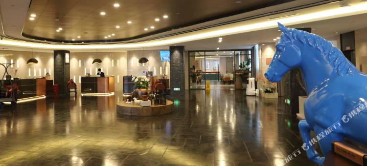 保山嘉悦兰庭万信至格酒店图片