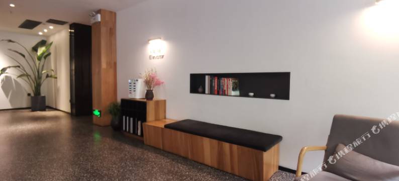 乐住酒店(襄阳沃尔玛民发广场店)图片